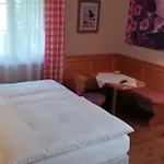 Alpenhof Alojamento de Acomodação e Pequeno-almoço 4*