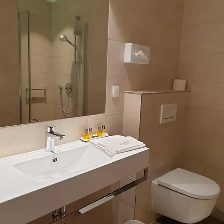 Alpenhof 4*
