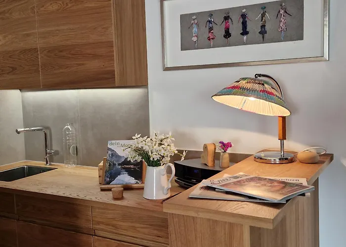 Bed and breakfast Alpenhof 4*